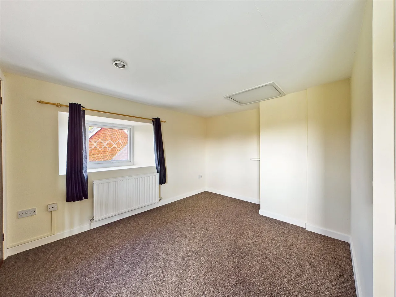 Parkside, Nr Rossett, LL12, photo 17