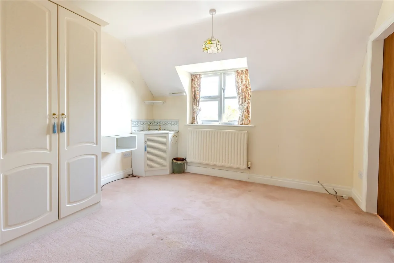 Parkside, Nr Rossett, LL12, photo 11