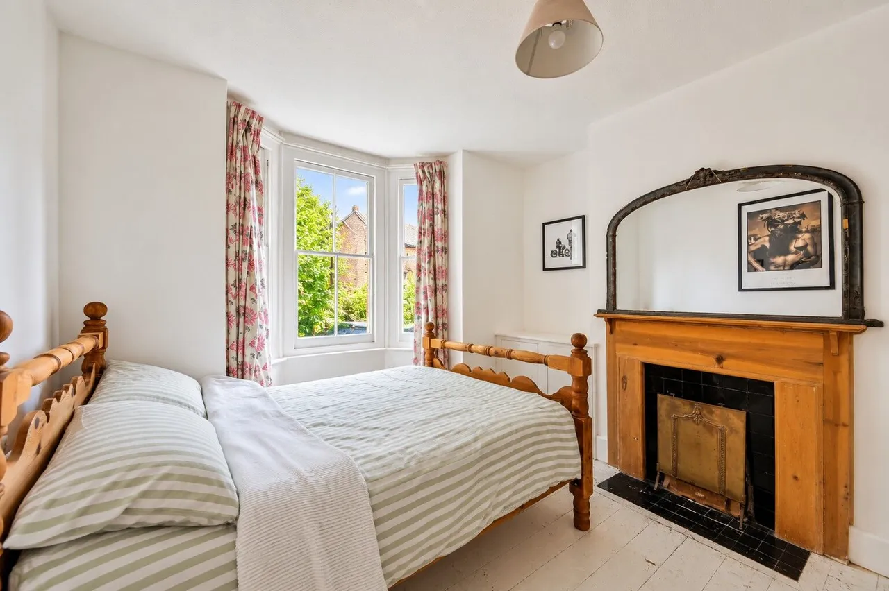 5 Linden Road, Guildford, photo 7