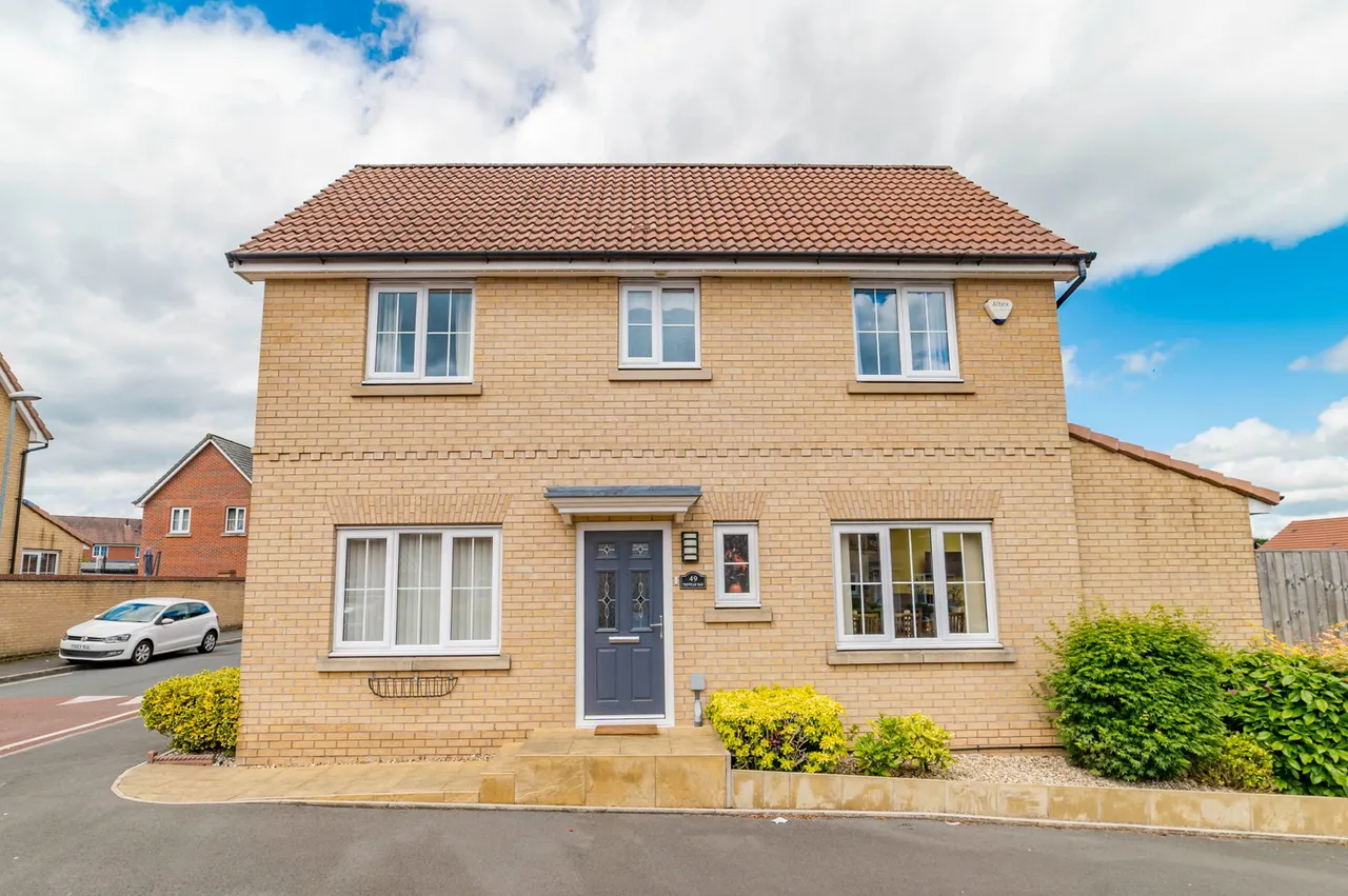 3 bed house for sale — Trippear Way, Heywood
