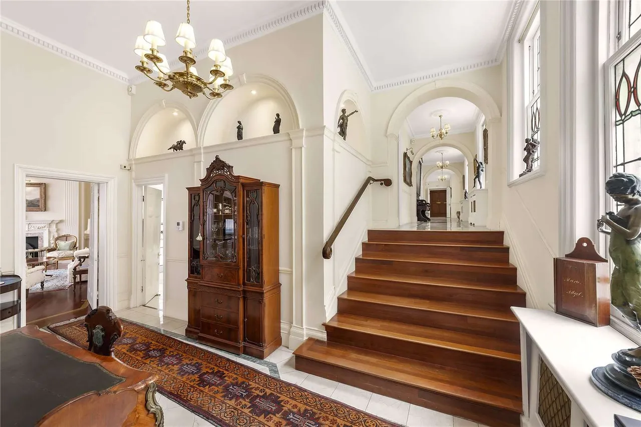 Albert Court Central Block, Prince Consort Road, London, SW7 2BG, photo 4