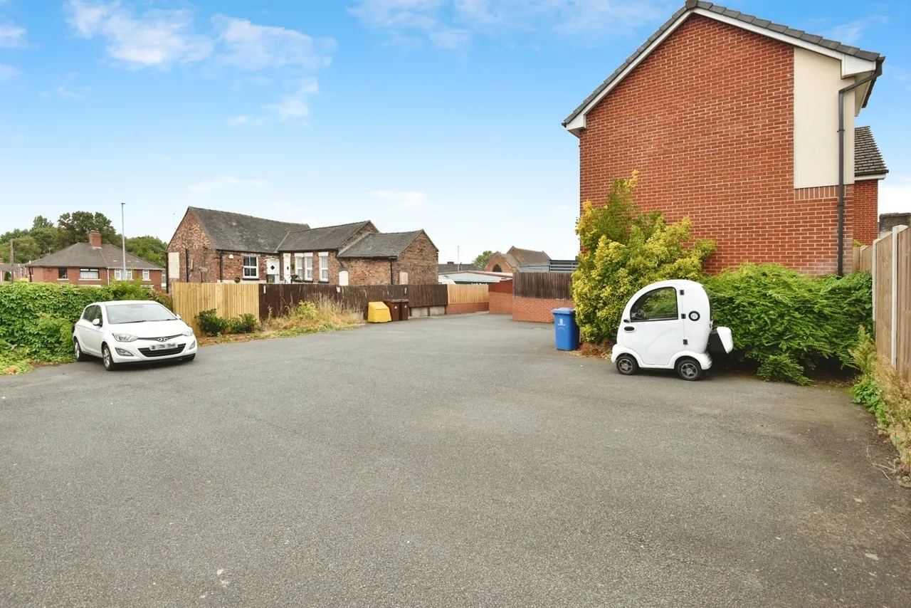 Brentleigh Way, Stoke-on-Trent, Staffordshire, ST1, photo 16