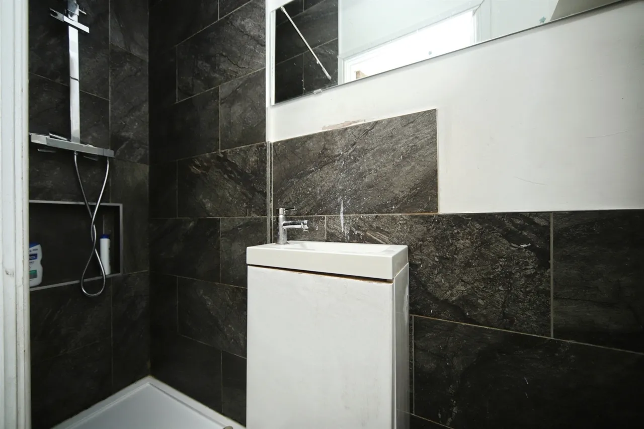Cheddon Road, Taunton, photo 9