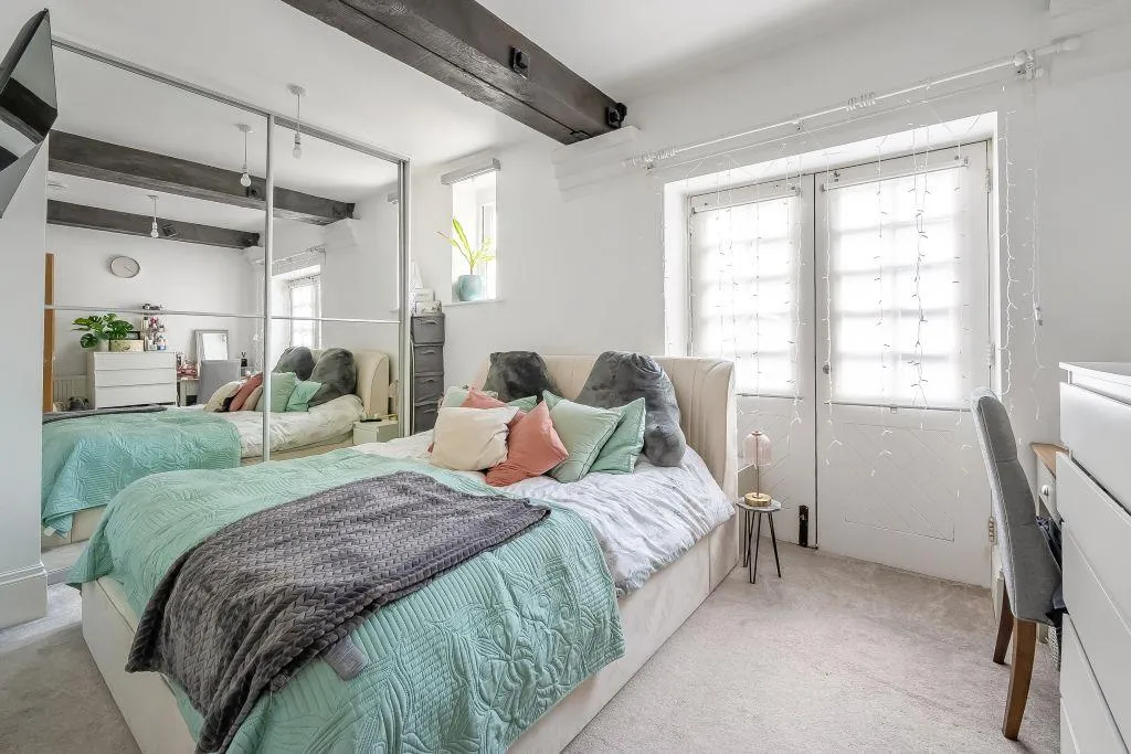 Parsonage Square, Dorking, RH4, photo 5