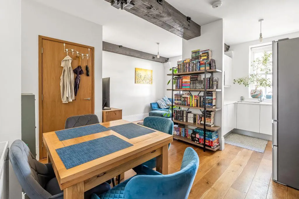 Parsonage Square, Dorking, RH4, photo 10