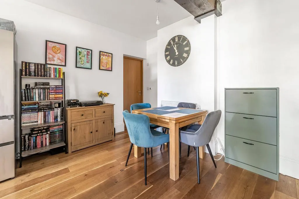 Parsonage Square, Dorking, RH4, photo 6