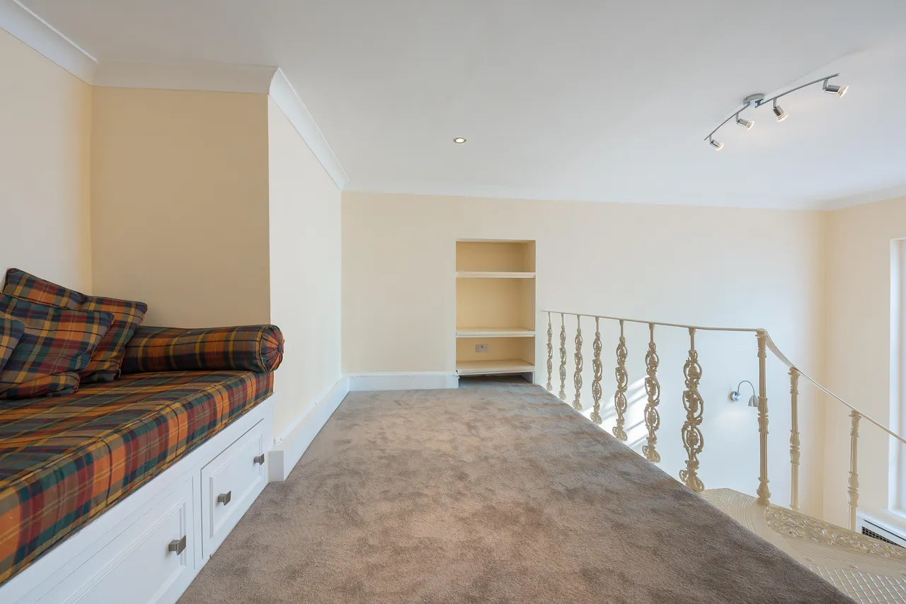 Gloucester Street, London, SW1V, photo 5
