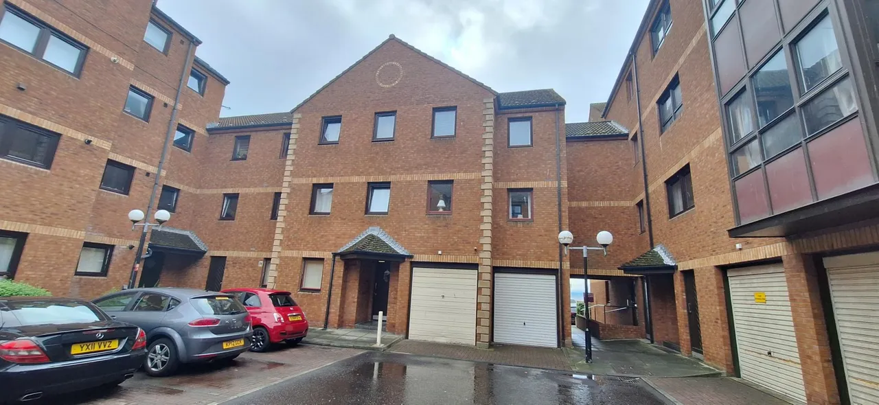 Adam Smith Court, Kirkcaldy, KY1, photo 10