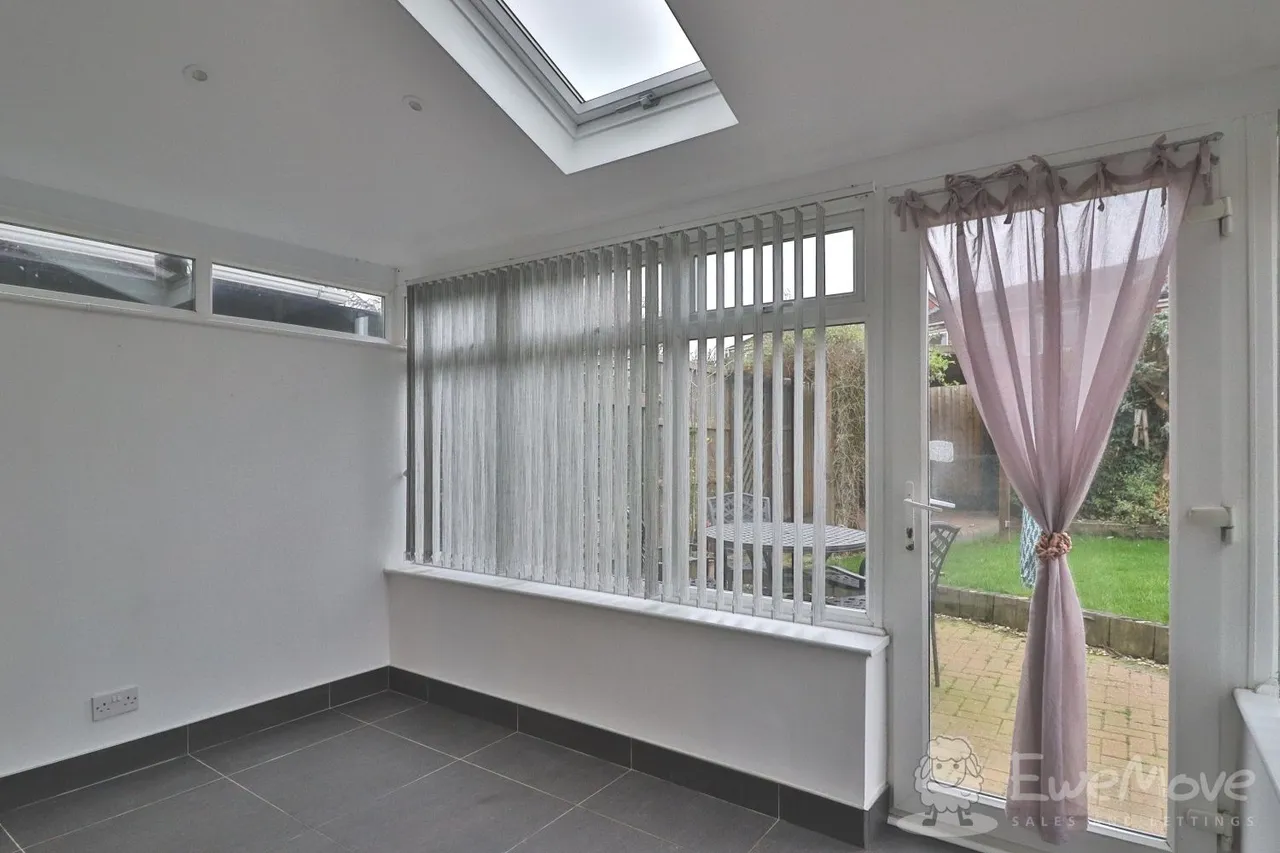 Northleach Close, Worcester, WR4, photo 11