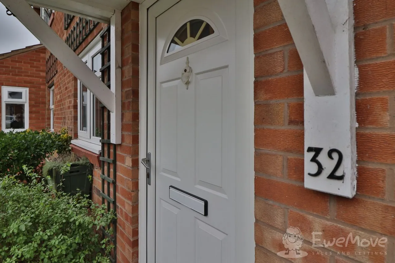 Northleach Close, Worcester, WR4, photo 18