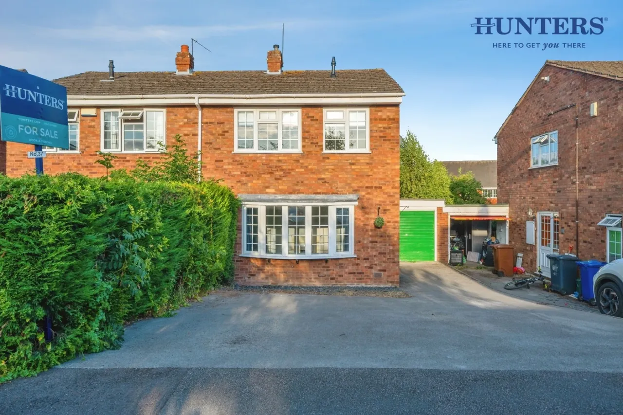 Lovell Road, Yoxall, Burton-On-Trent, photo 2