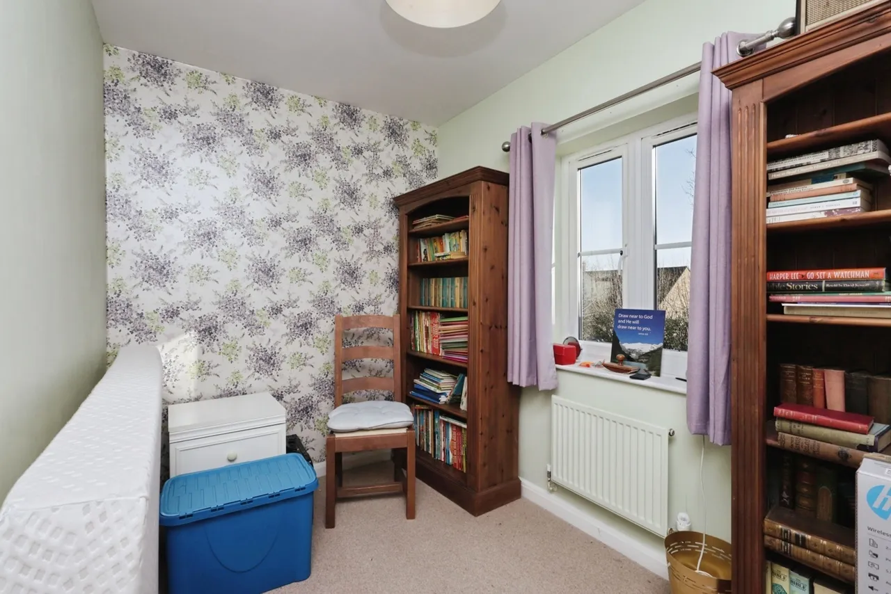 Magnolia Close, Heathfield, TN21, photo 14