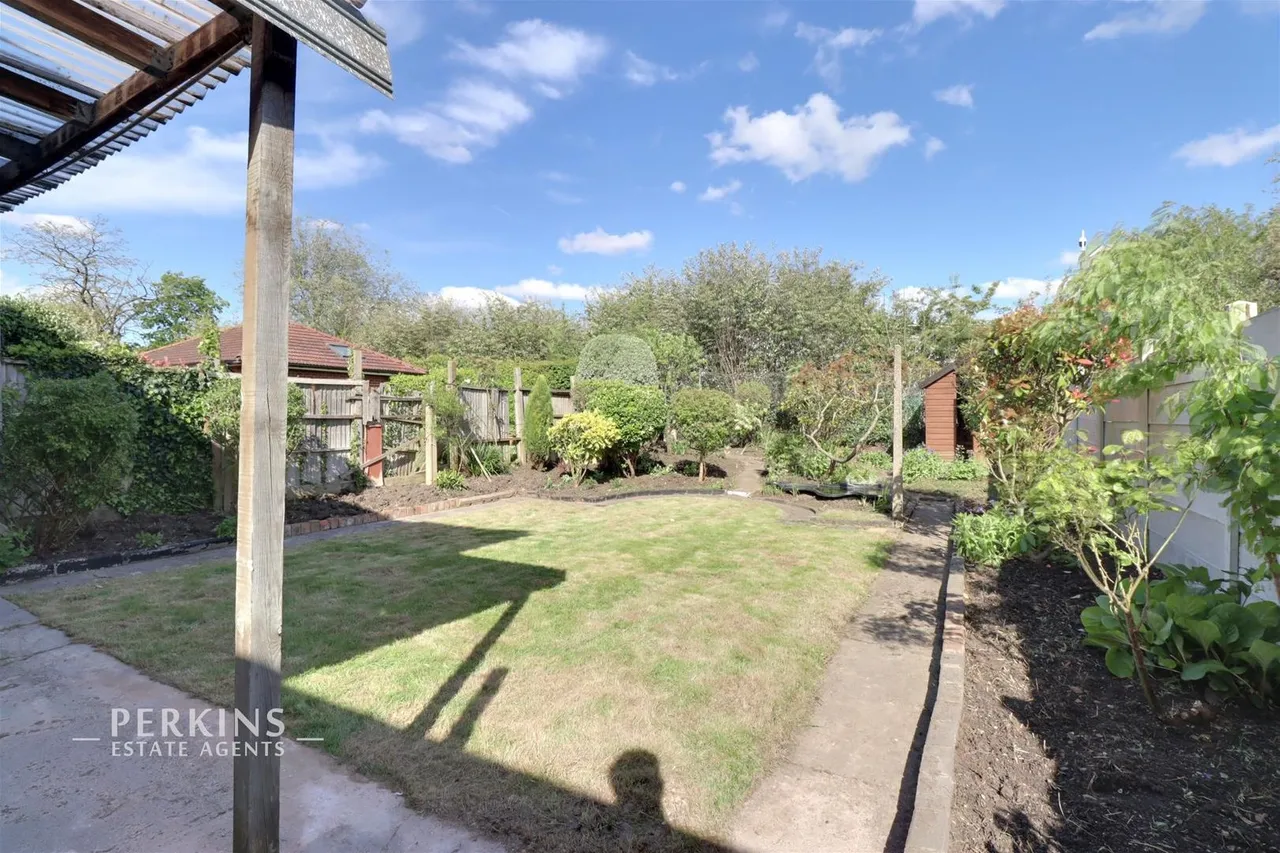 Horsenden Lane South Perivale, Greenford, UB6, photo 4