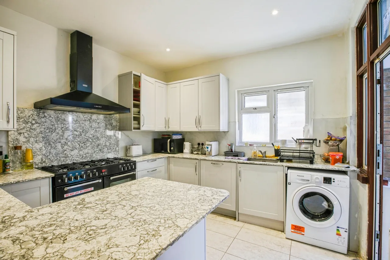 Brigstock Road, Thornton Heath, CR7, photo 14