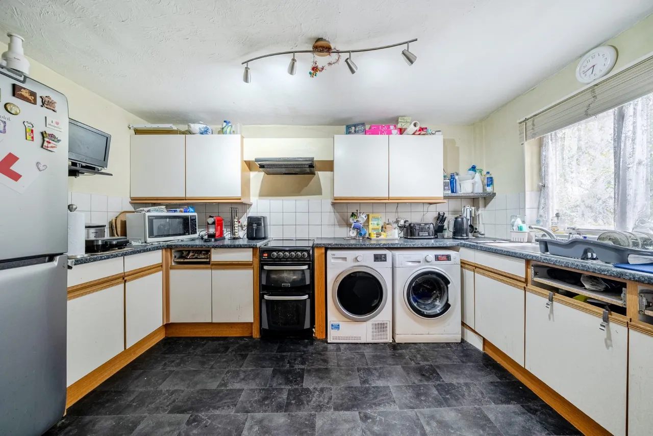 Dock Hill Avenue, London, SE16, photo 2