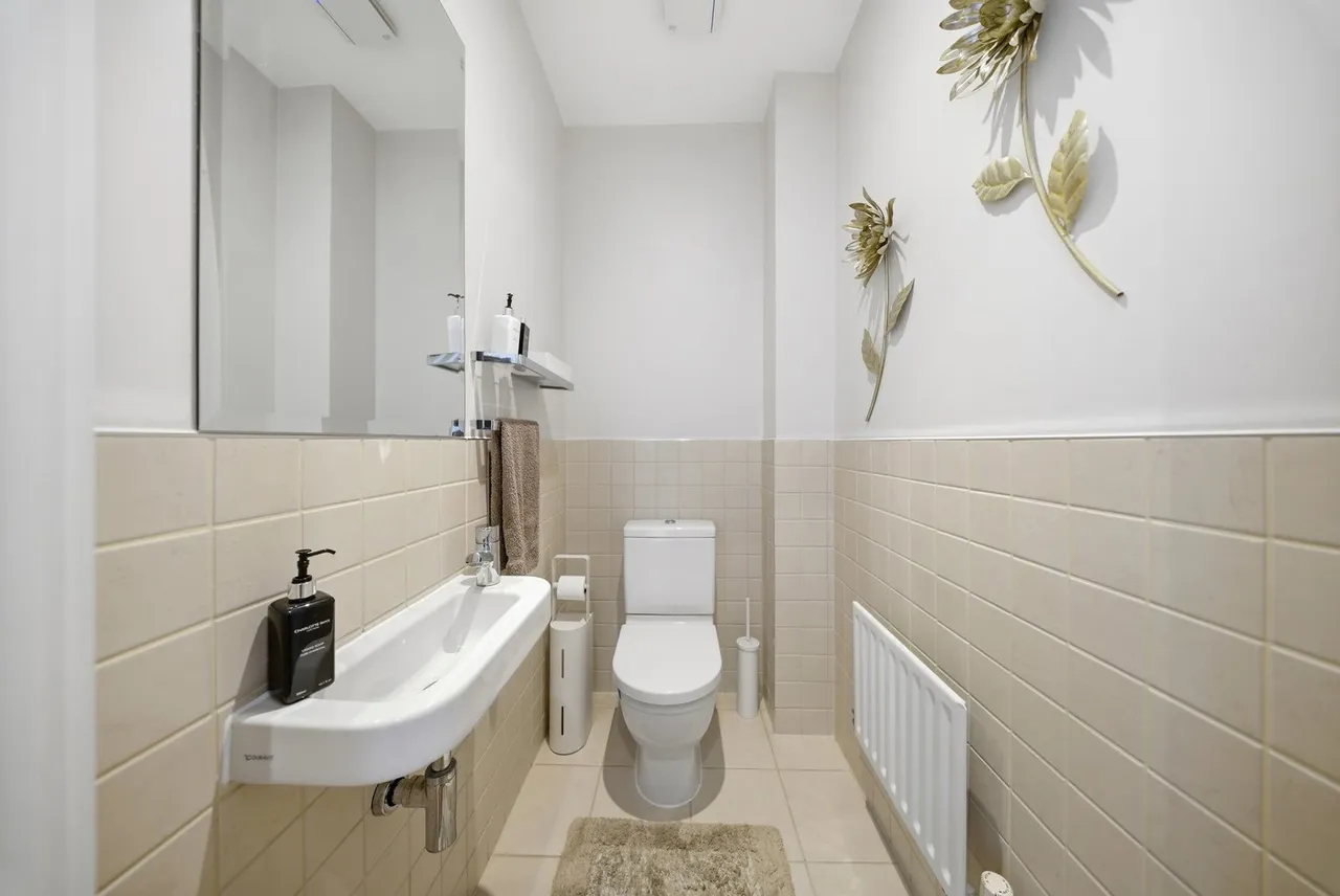 Beaumont Drive, Worcester Park, KT4 8FG, photo 8