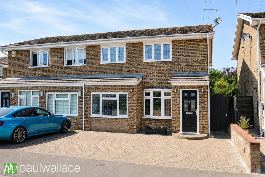 4 bed house for sale, Ashbourne Road, Broxbourne, EN10