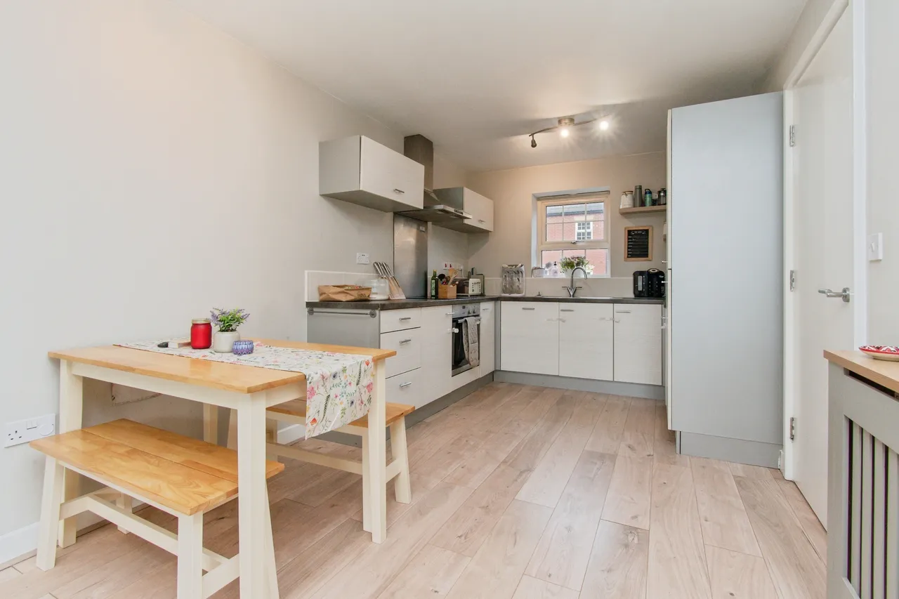 Melville Drive, Castleford, photo 5
