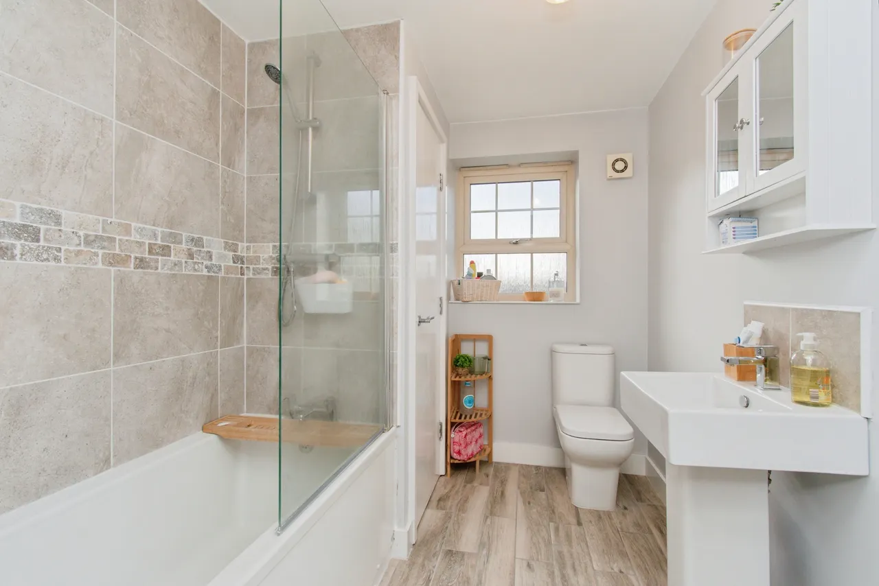 Melville Drive, Castleford, photo 12