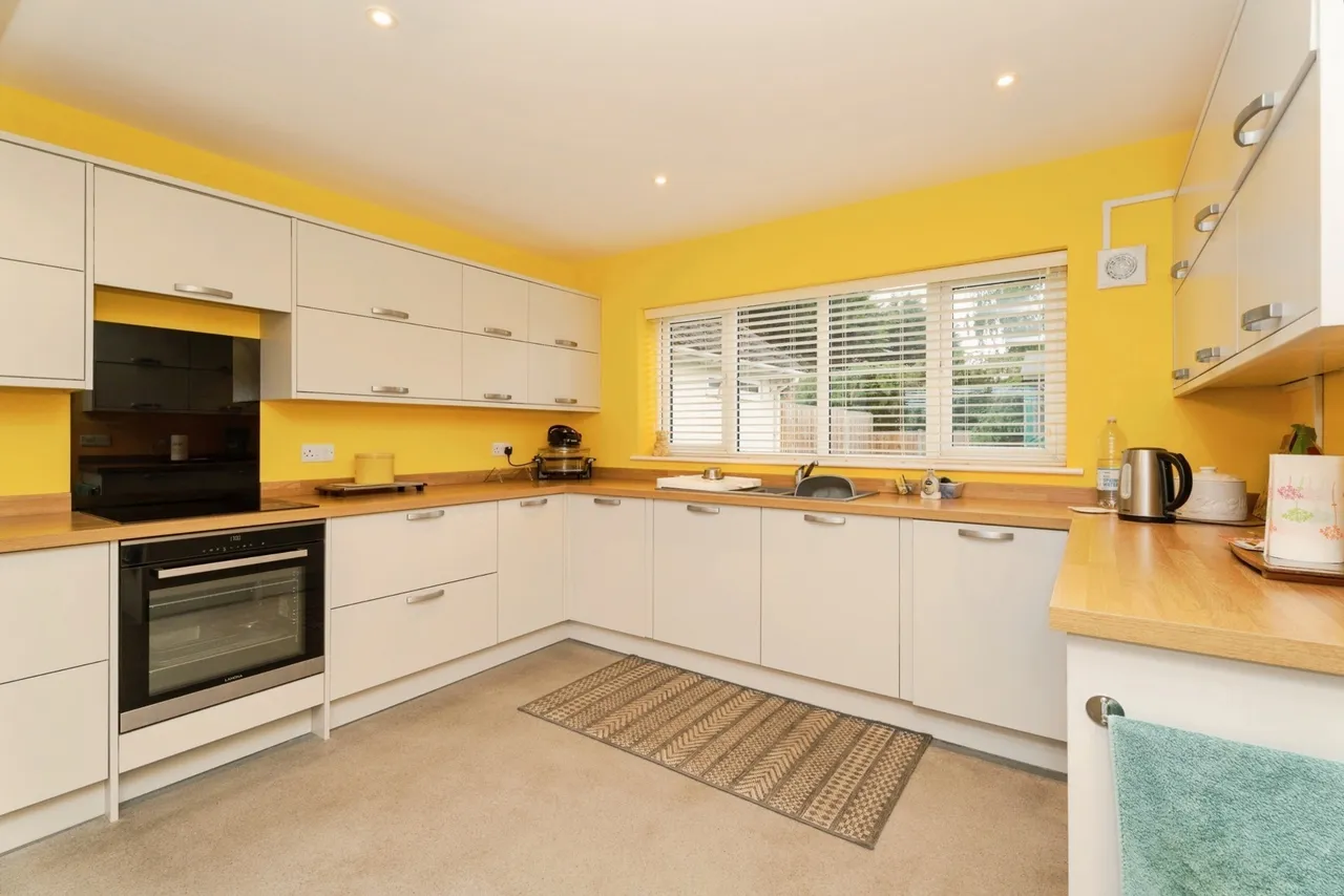 Lynn Road, Sculthorpe, Fakenham, Norfolk, NR21, photo 3