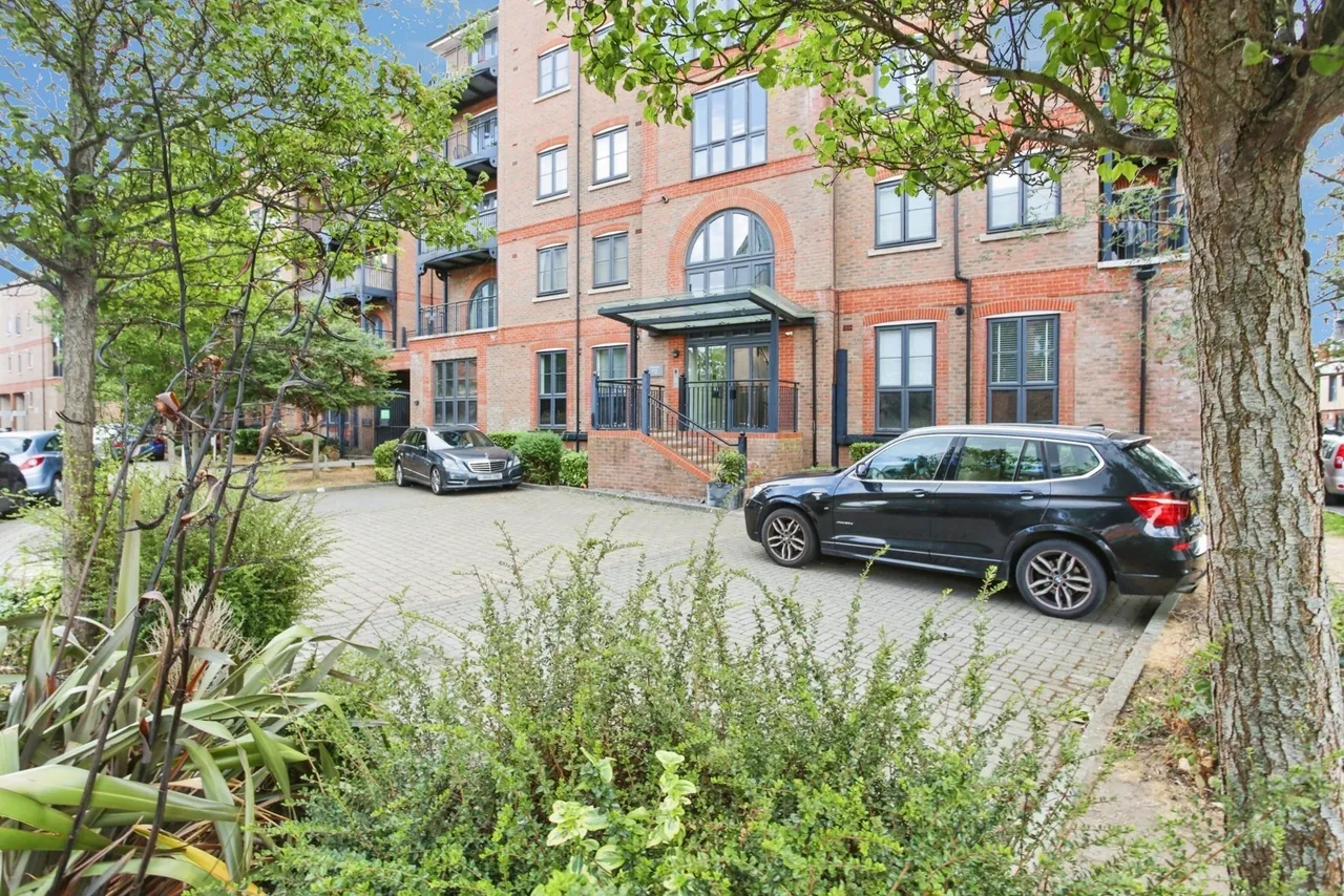 1 bed flat for sale, Medway Wharf Road, Tonbridge, TN9