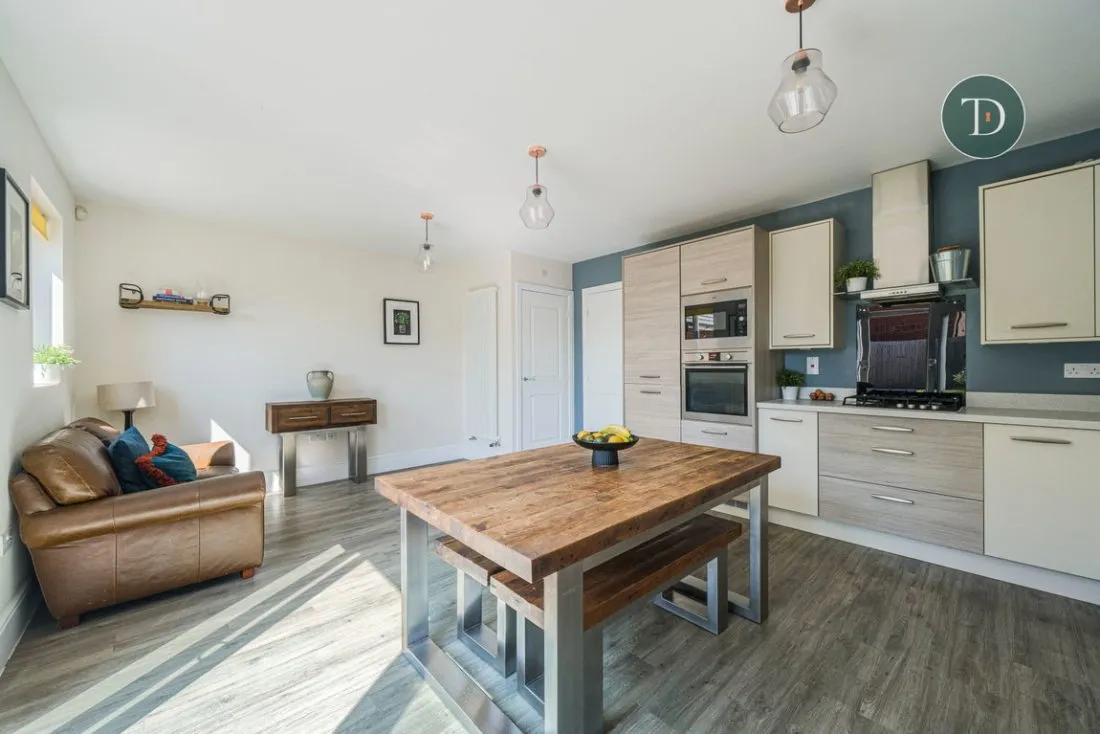 Wilton Close, Little Sutton, CH66 4AF, photo 9