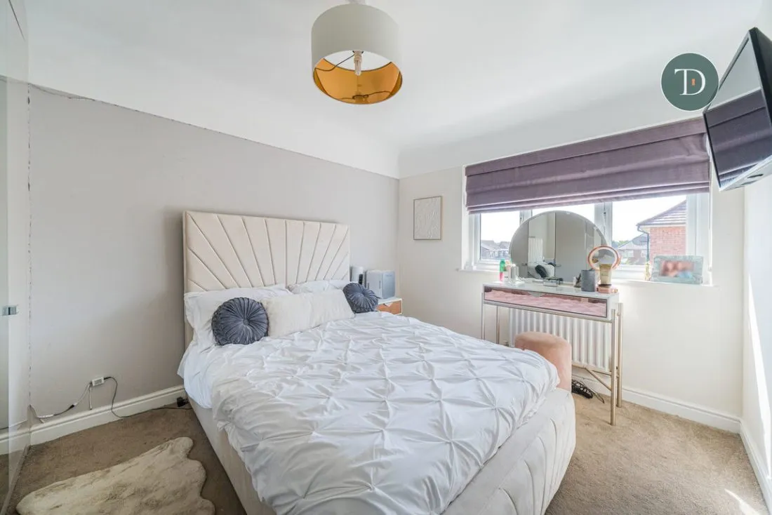 Wilton Close, Little Sutton, CH66 4AF, photo 17