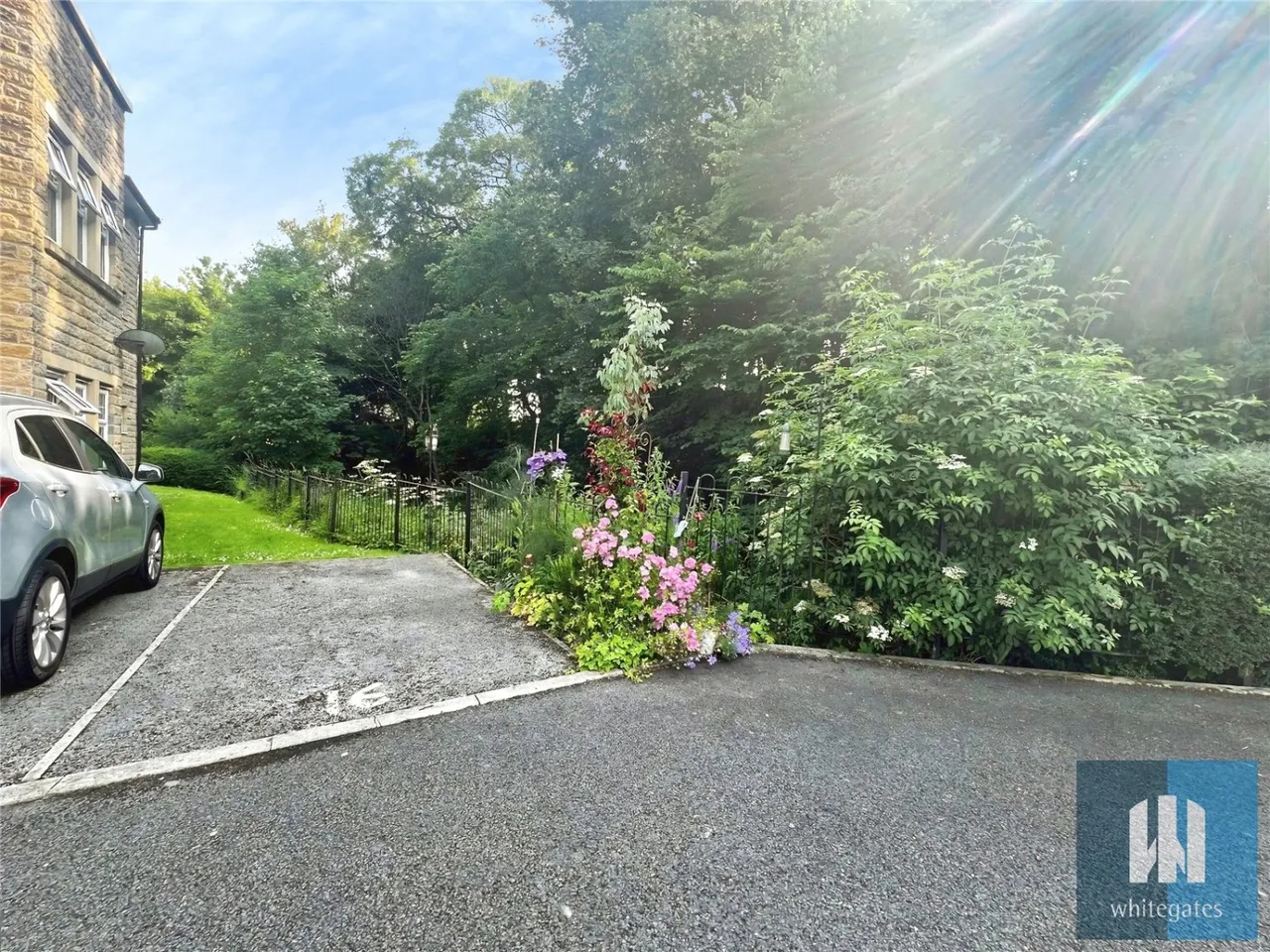 Empire Court, Bailiff Bridge, HD6, photo 15