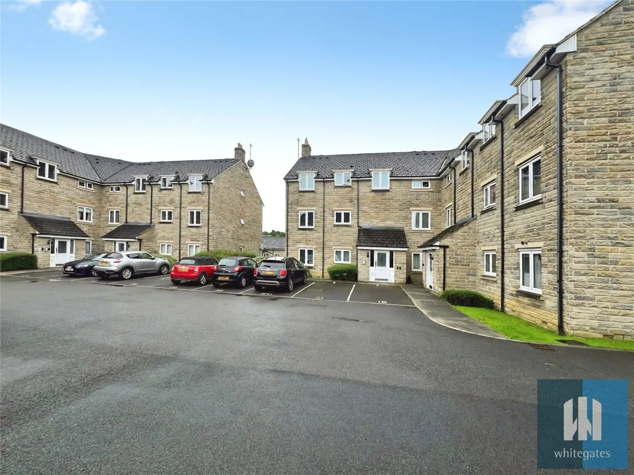 Empire Court, Bailiff Bridge, HD6, photo 7