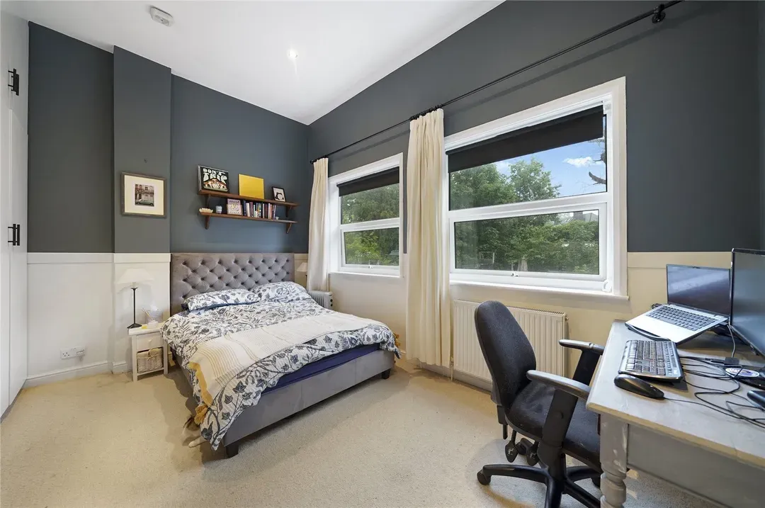 Chatsworth Road, Mapesbury, London, NW2, photo 3
