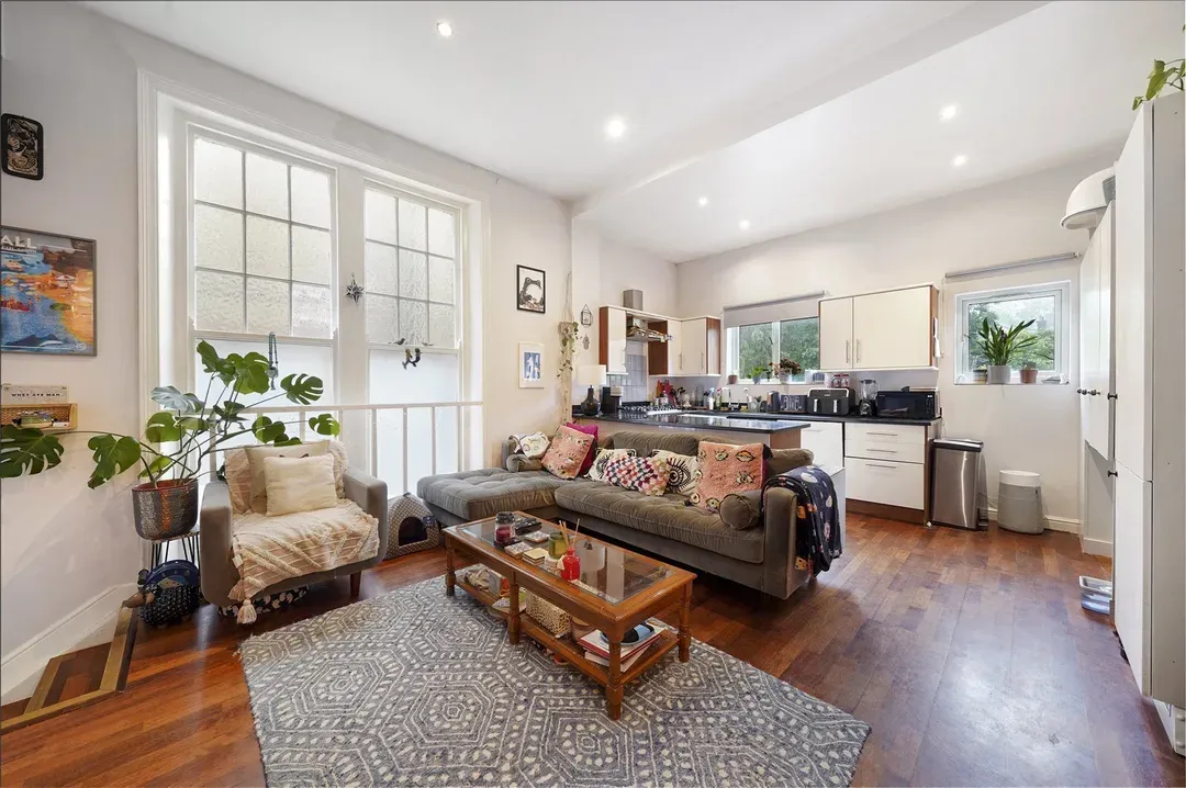 Chatsworth Road, Mapesbury, London, NW2, photo 4