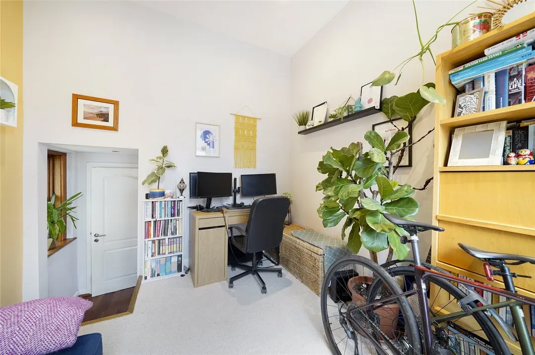 Chatsworth Road, Mapesbury, London, NW2, photo 18
