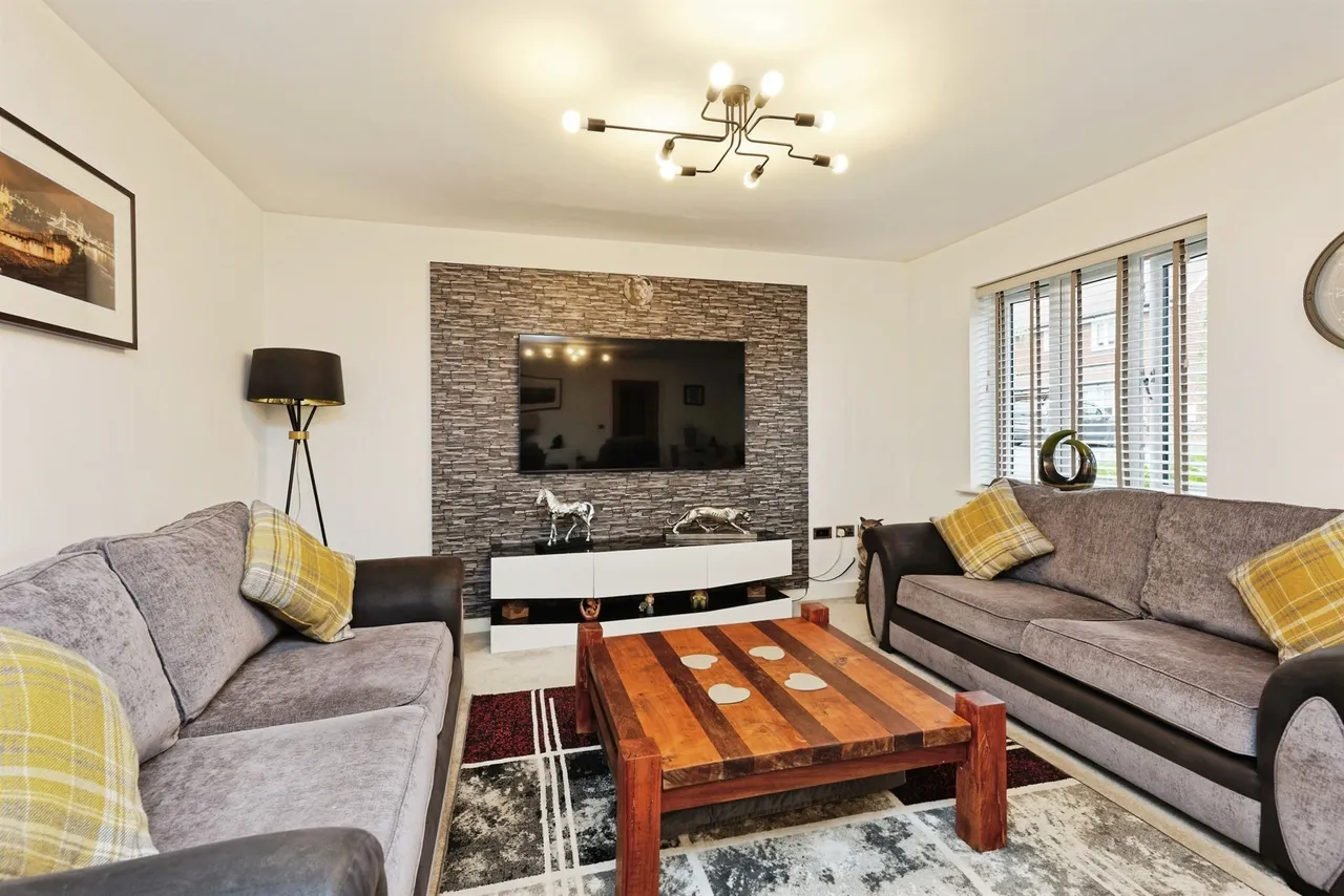 Downs View Way, Chartham, Canterbury, photo 5
