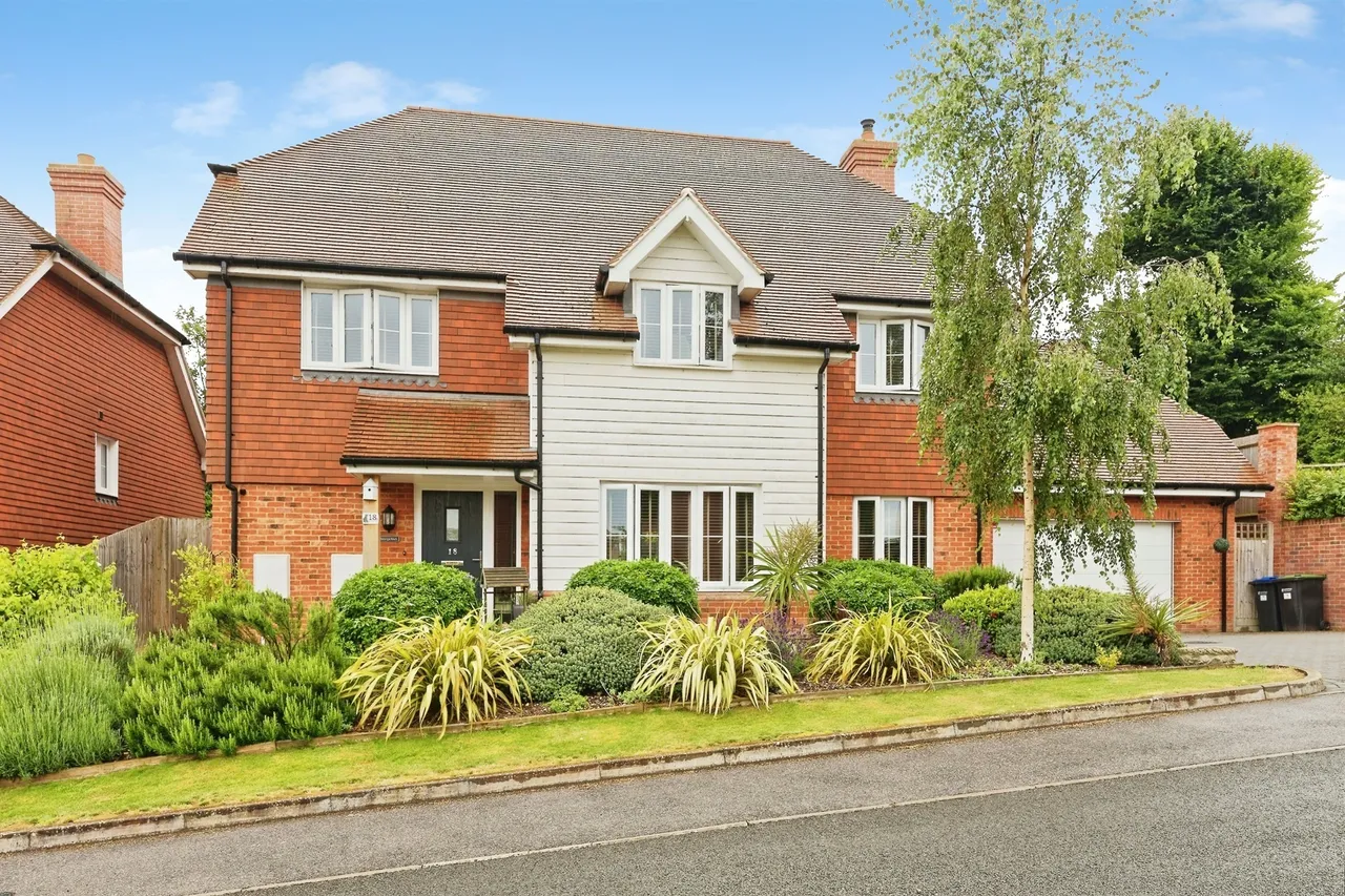 Downs View Way, Chartham, Canterbury, photo 4