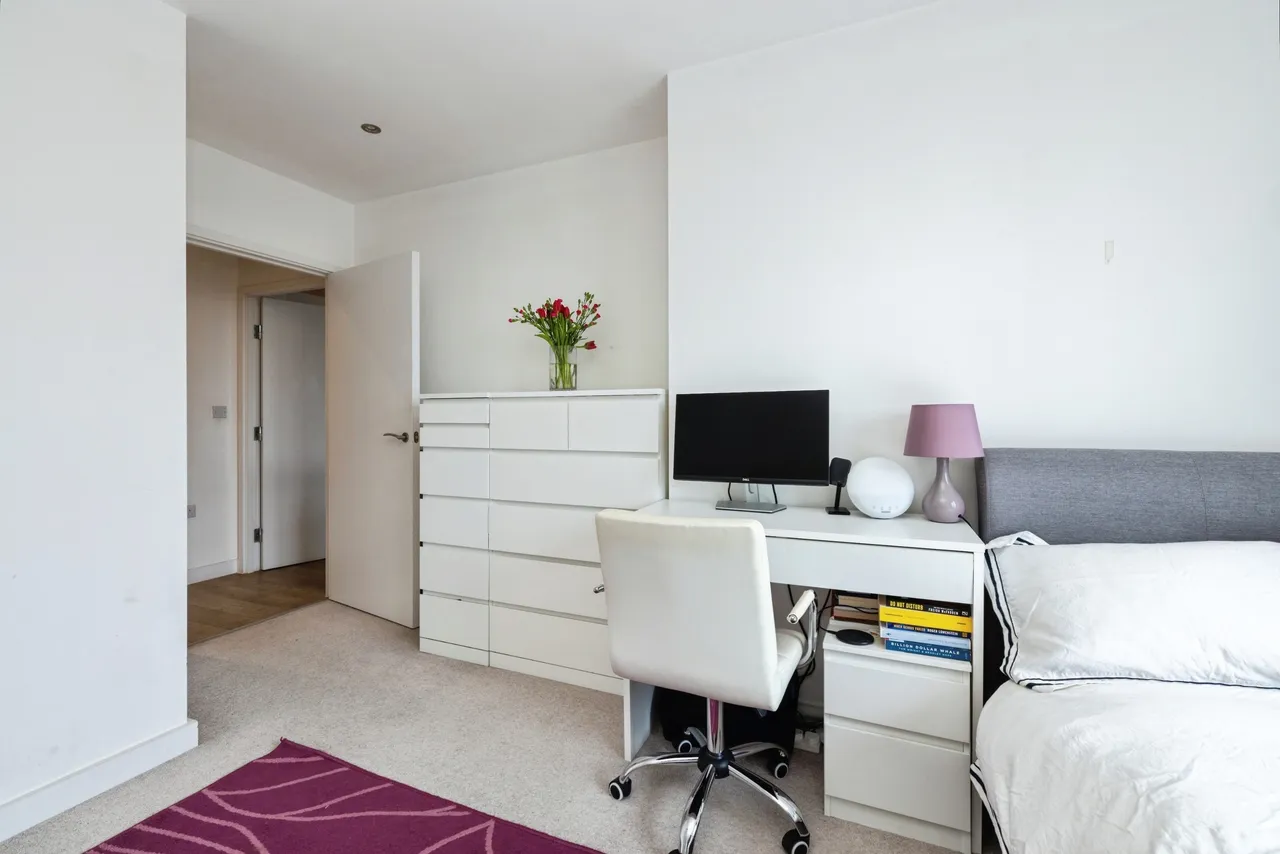 Nicholson Square, London, E3, photo 14