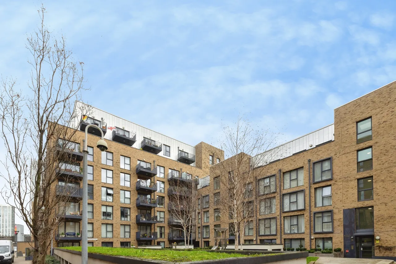 Nicholson Square, London, E3, photo 17
