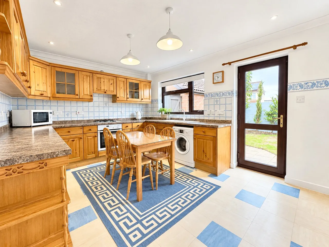 Northridge Road, Pensby, CH61, photo 6