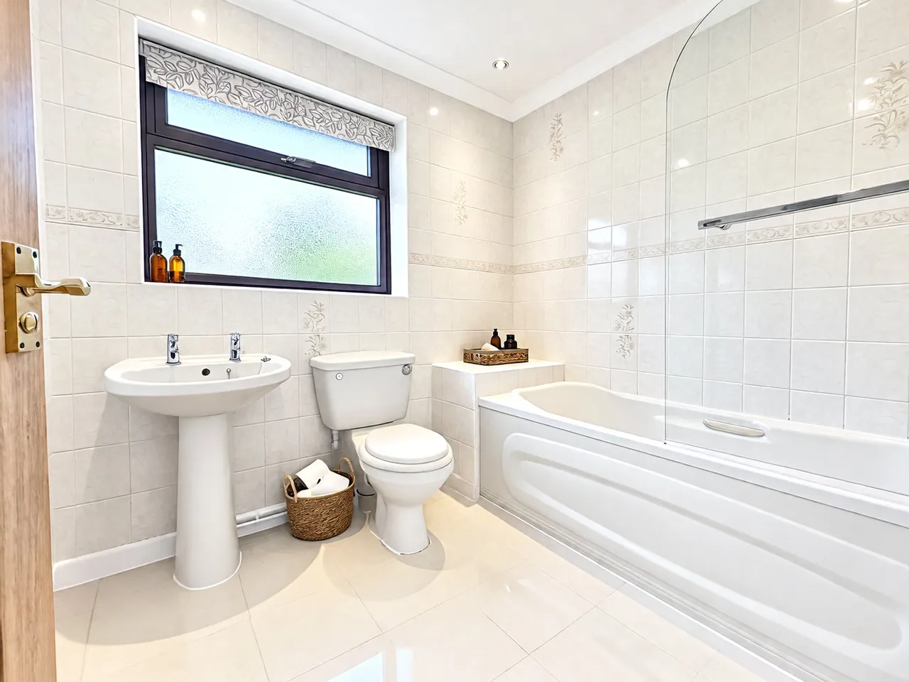 Northridge Road, Pensby, CH61, photo 12