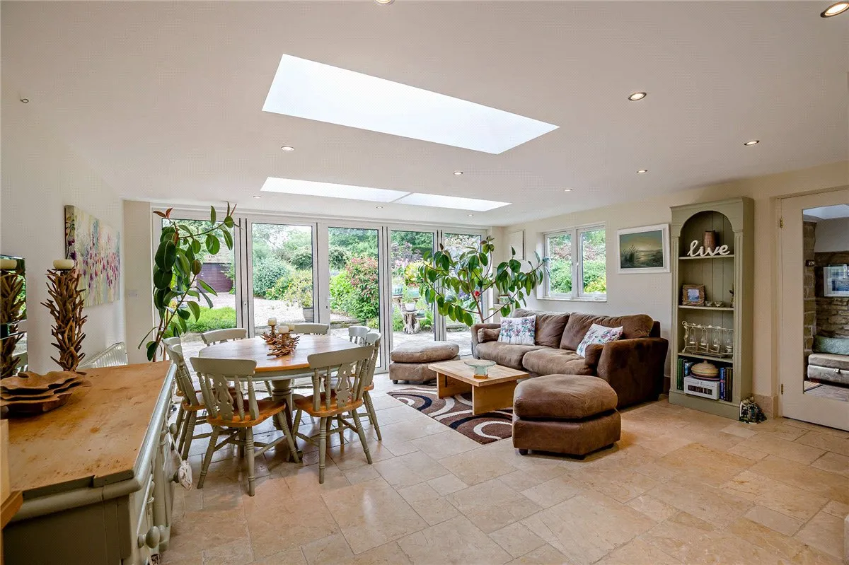 Lumby, Near Leeds, LS25, photo 4