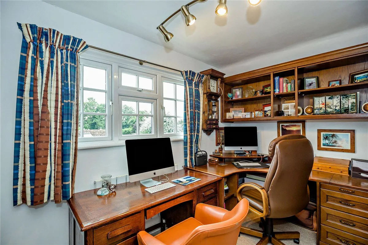 Lumby, Near Leeds, LS25, photo 22