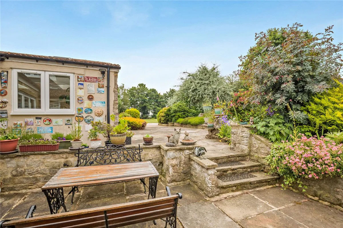Lumby, Near Leeds, LS25, photo 26