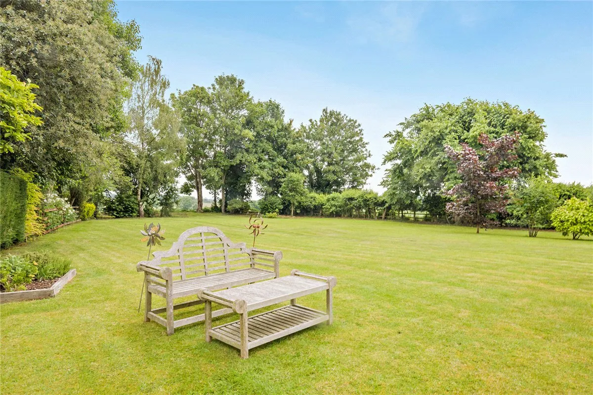 Lumby, Near Leeds, LS25, photo 23