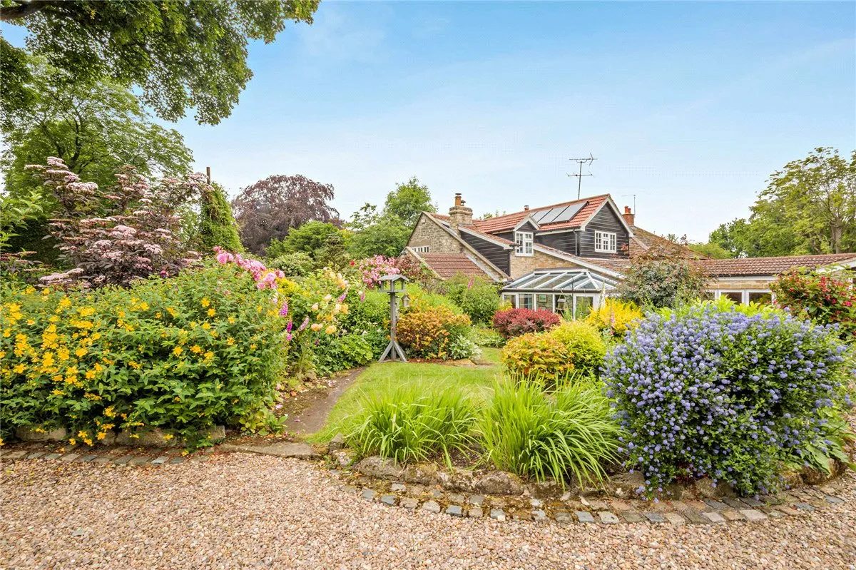 Lumby, Near Leeds, LS25, photo 28