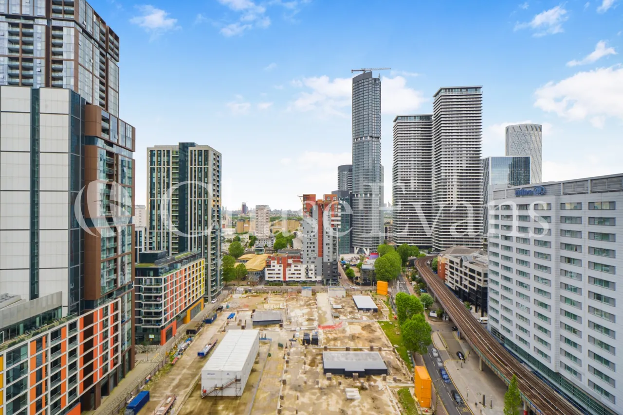Pan Peninsula Square, Canary Wharf, E14, photo 10
