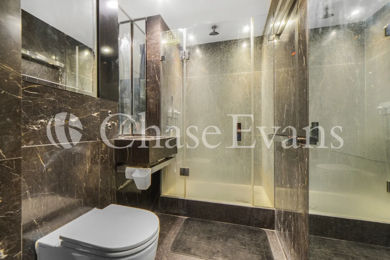 Pan Peninsula Square, Canary Wharf, E14, photo 7