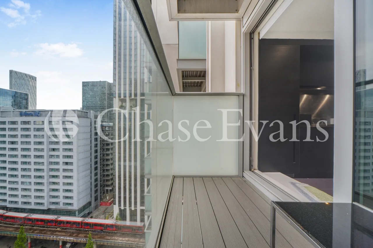 Pan Peninsula Square, Canary Wharf, E14, photo 8
