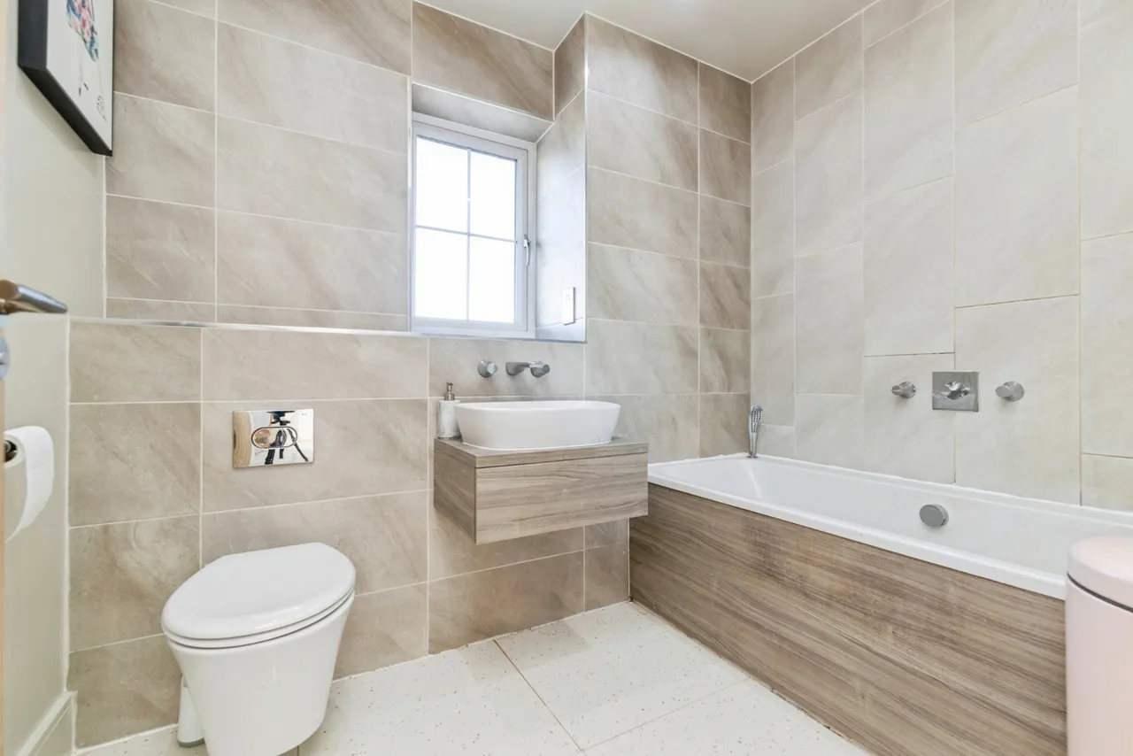 Juniper Grove, Yarm, TS15, photo 11