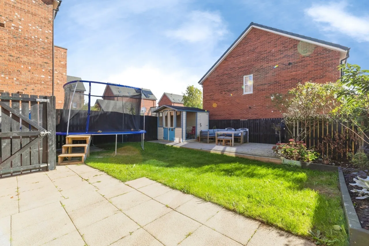 Juniper Grove, Yarm, TS15, photo 12