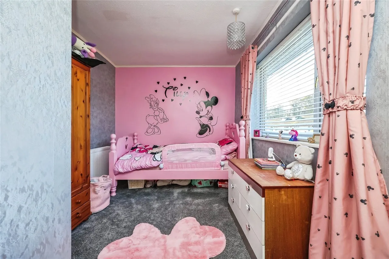 Brandish Crescent, Clifton, Nottingham, NG11, photo 13
