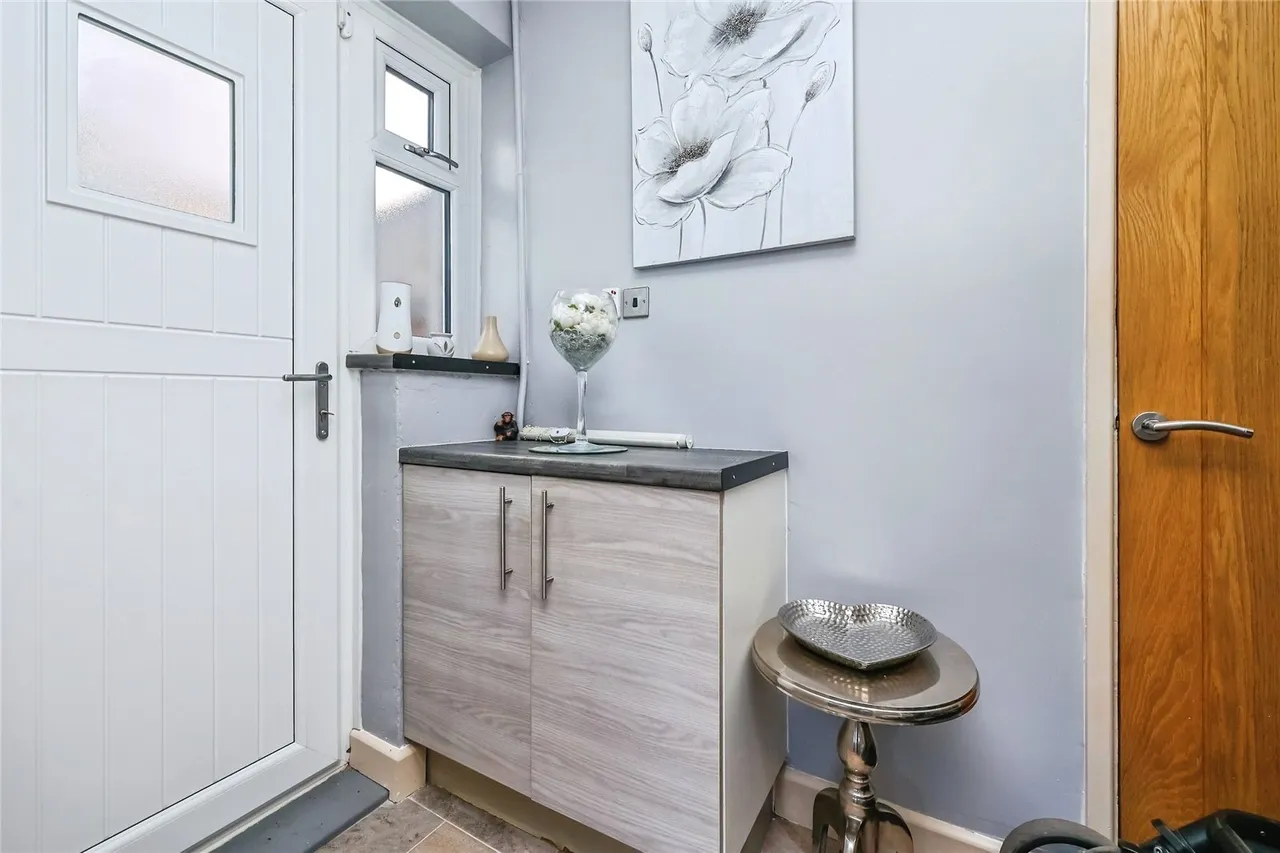 Brandish Crescent, Clifton, Nottingham, NG11, photo 8
